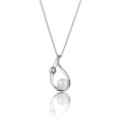BRITISH JEWELLERS Freshwater Pearl Elegance Pendant