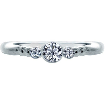 BRITISH JEWELLERS Harmony Ring (Medium), Embellished with Crystals from Swarovski®