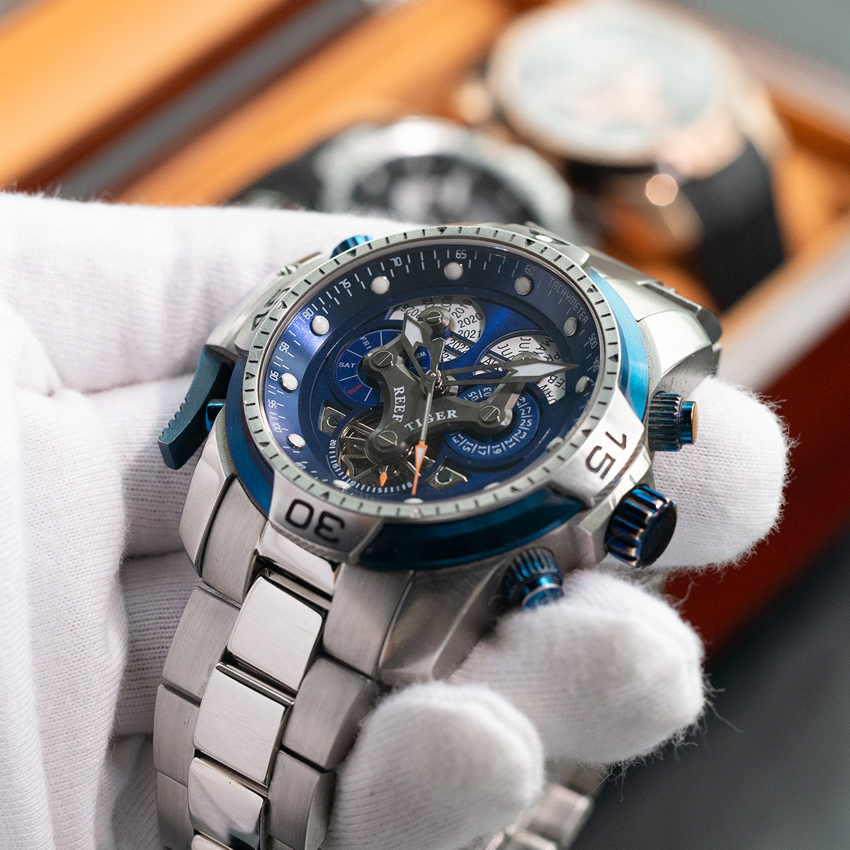 Perfect Luxury Men's Automatic Sport Watches - Reef Tiger Aurora Concept Series image 7