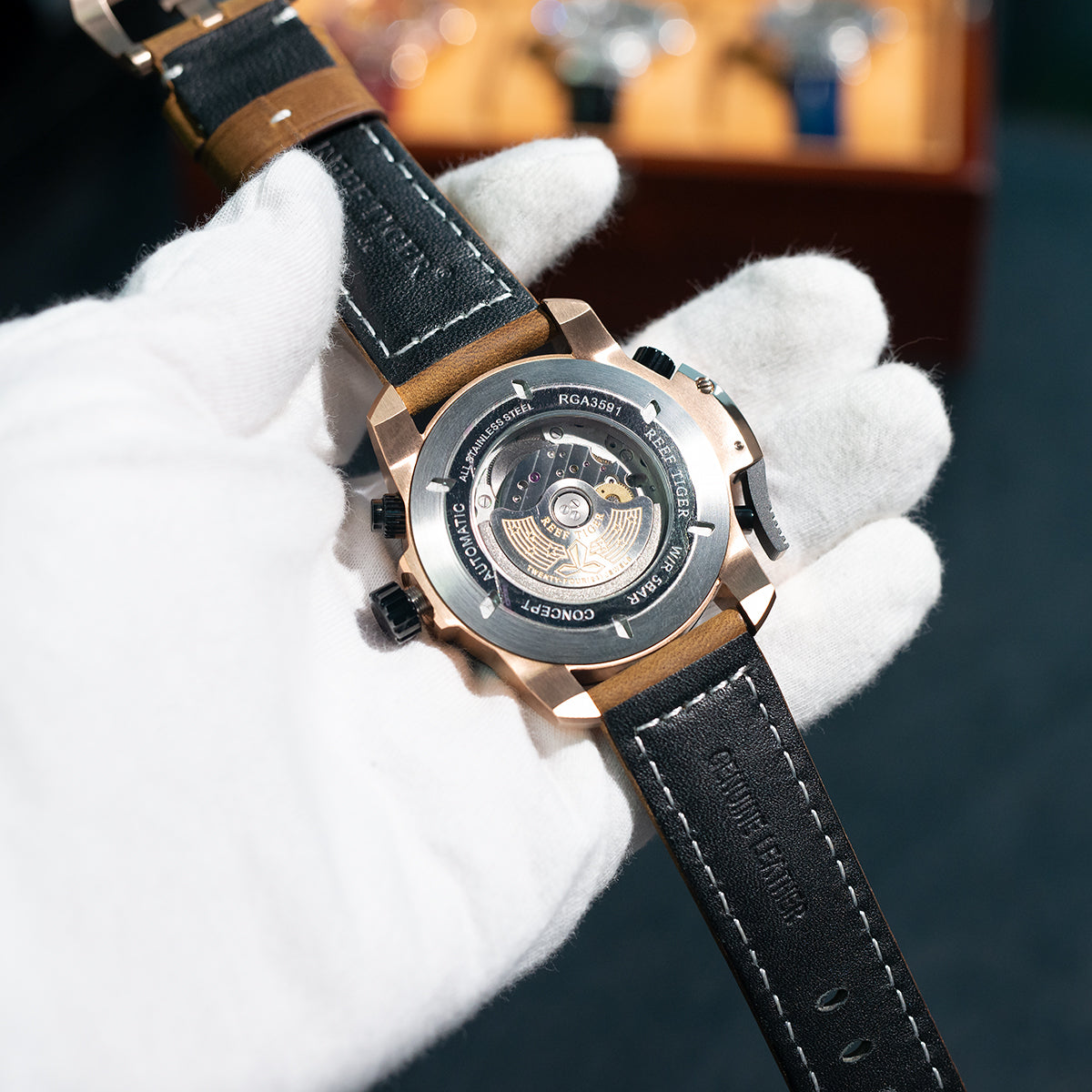 Best Affordable Reef Tiger Aurora Concept 2 Automatic Military Rose Gold Men's Watch image 6