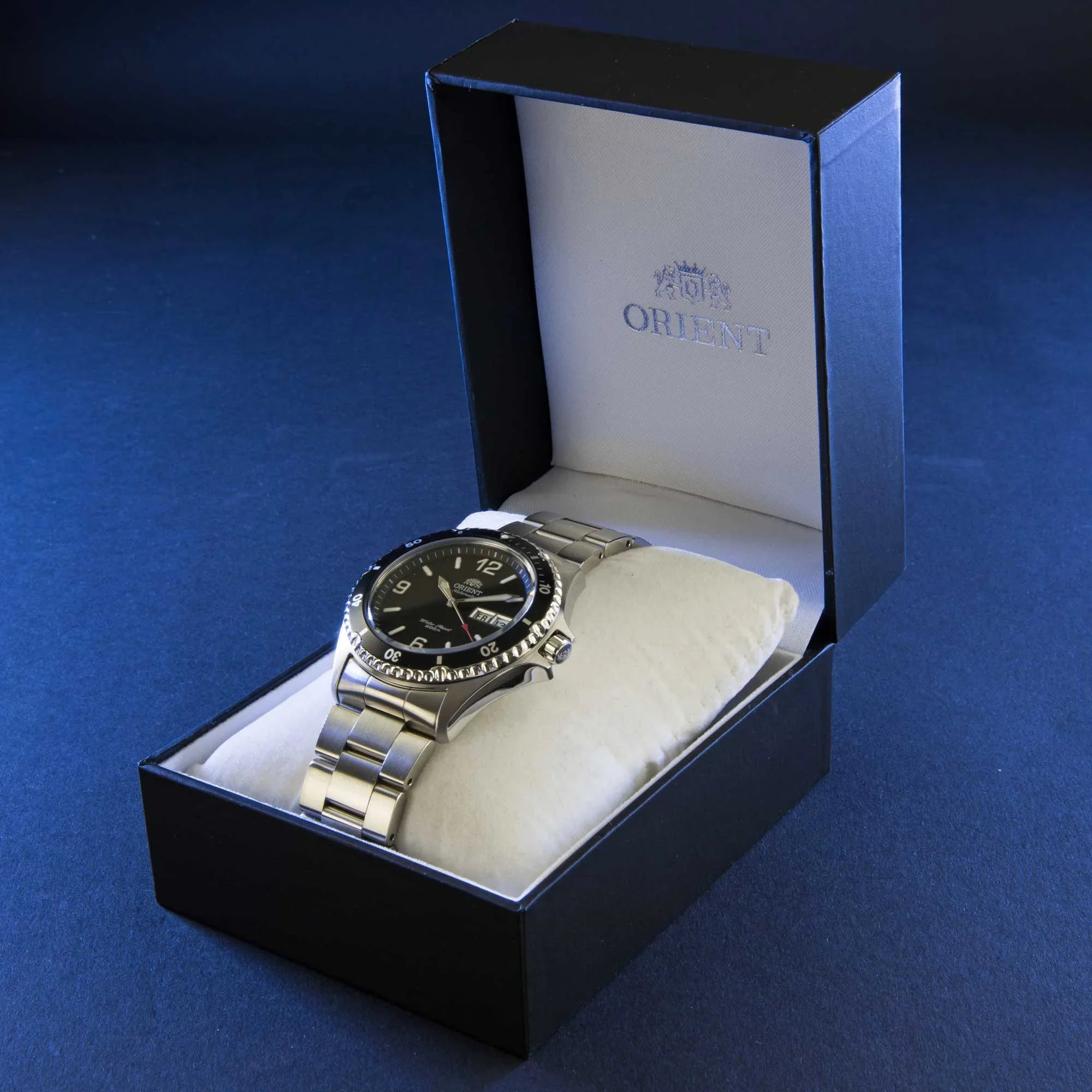 ORIENT Men's MAKO II Automatic Power Reserve Watch Black image 1