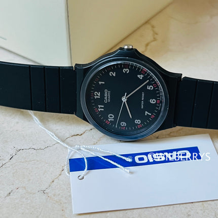 CASIO Men's Classic Resin Watch Black