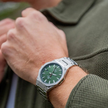 Casio Edifice Slim Series EFR-S108D-3AVUDF Green Dial 39.9mm Stainless Steel Men's Watch