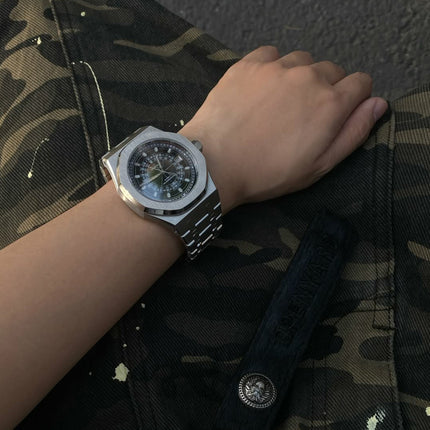 OCTAFORMA CLASSIC WATCH