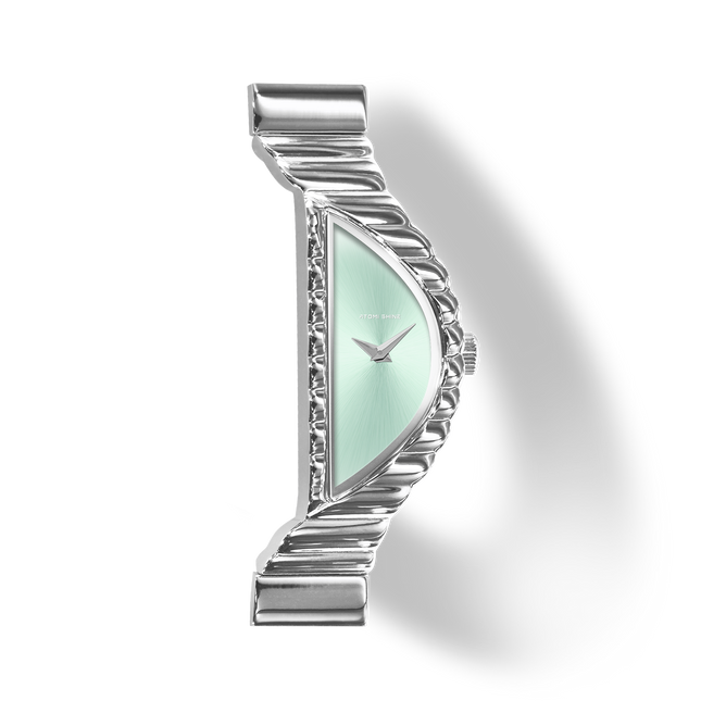 FIRST QUARTER CLASSIC WATCH