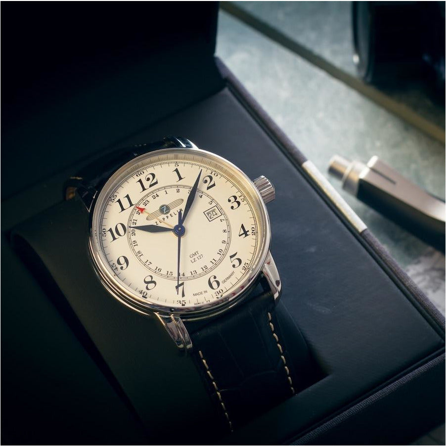 ZEPPELIN 7642-1 LZ127 Count Zeppelin Watch image 3