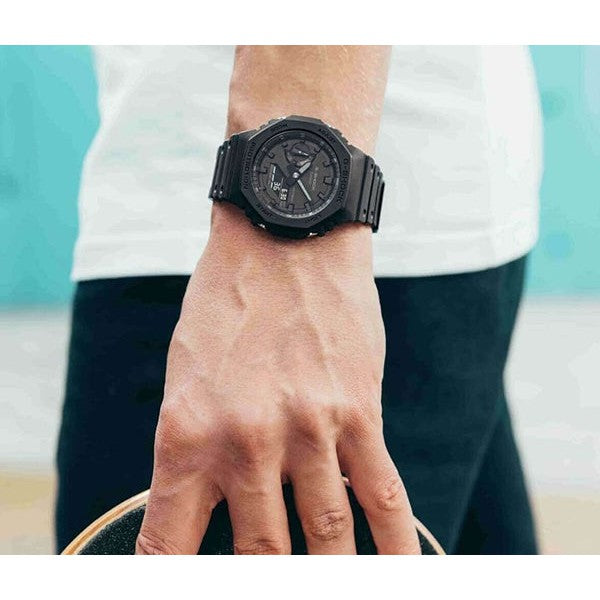 CASIO Men's G-Shock Carbon Core Watch GA-2100-1A1ER