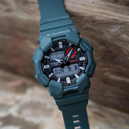 CASIO Men's G-SHOCK Watch GA-010-2AER