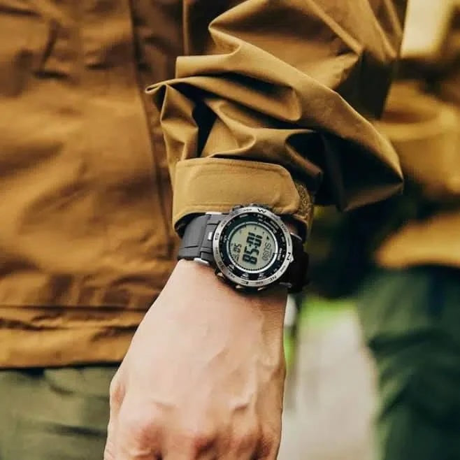 CASIO Men's Pro Trek Tough Solar Triple Sensor Watch PRW-30-1AER