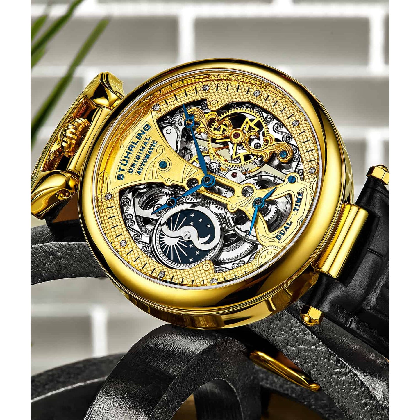 STUHRLING ORIGINAL Emperor's Grand DT II Gold Watch