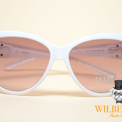 GUESS Women's Crystal Snow White G Sunglasses (Opens @ R1)