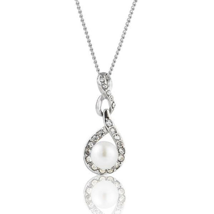 BRITISH JEWELLERS Freshwater Pearl Adaliz Pendant