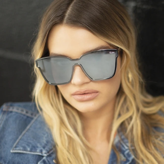 QUAY AFTER DARK Sunglasses