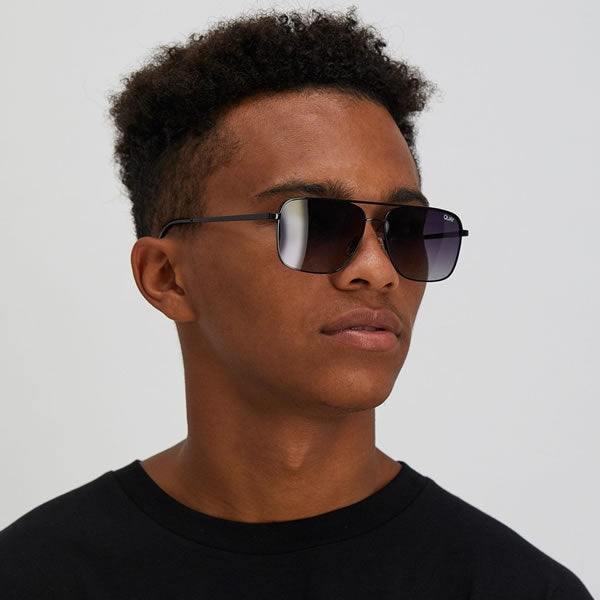 QUAY POSTER BOY Sunglasses