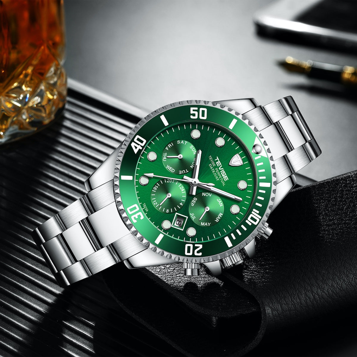 TEVISE Perpetual Automatic Green Watch